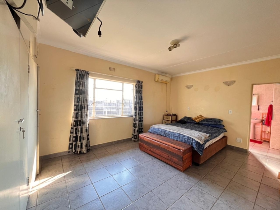 4 Bedroom Property for Sale in Protea Park North West